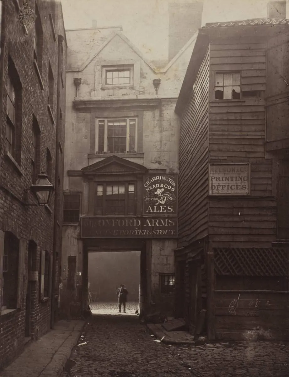 Art Print : Alfred H. and Bool, The Oxford Arms, Warwick Lane, 1875, Historic Wall Décor : 36in x 48in