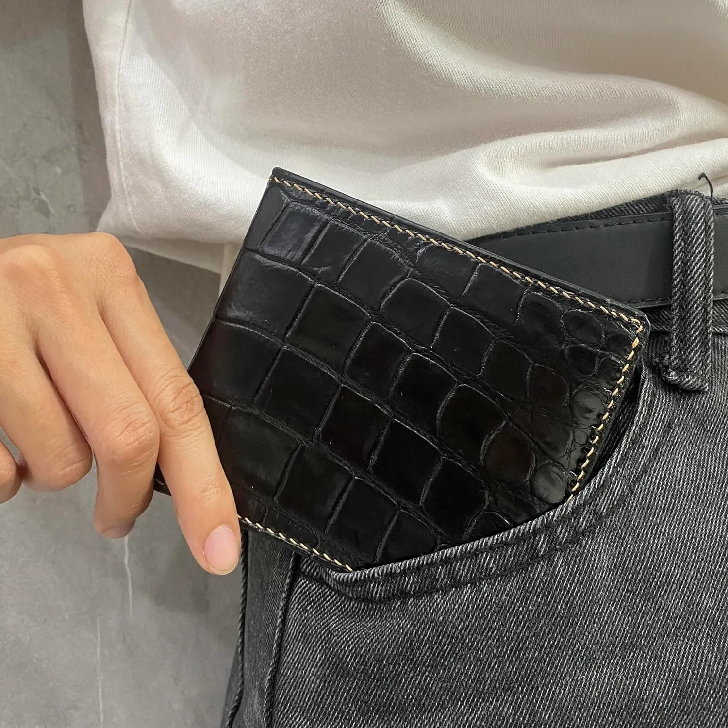 Black Mens Alligator Belly Leather Coin Wallet Crocodile Passcase Bifold Luxury Wallet Multiple RFID Blocking Security Handmade Exotic Leather With Flip-out ID Window Gift Men VINAM-94-COIN