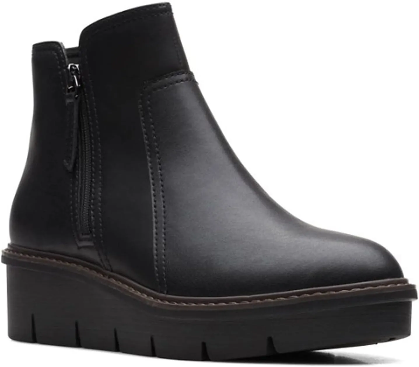 CLARKS Airabell Zip Black Smooth Leather 7 B (M)