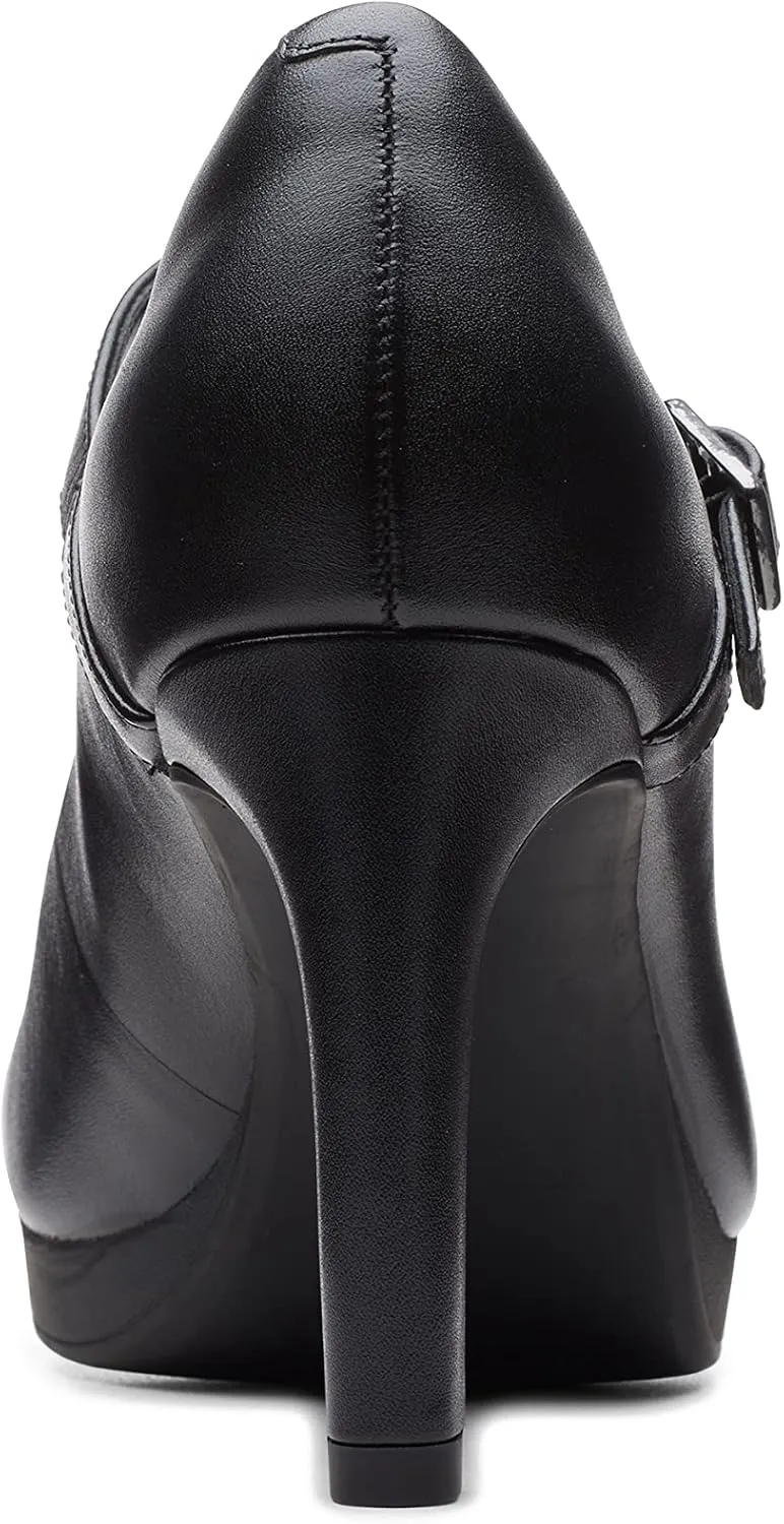 Clarks Women's Ambyr Shine Pump