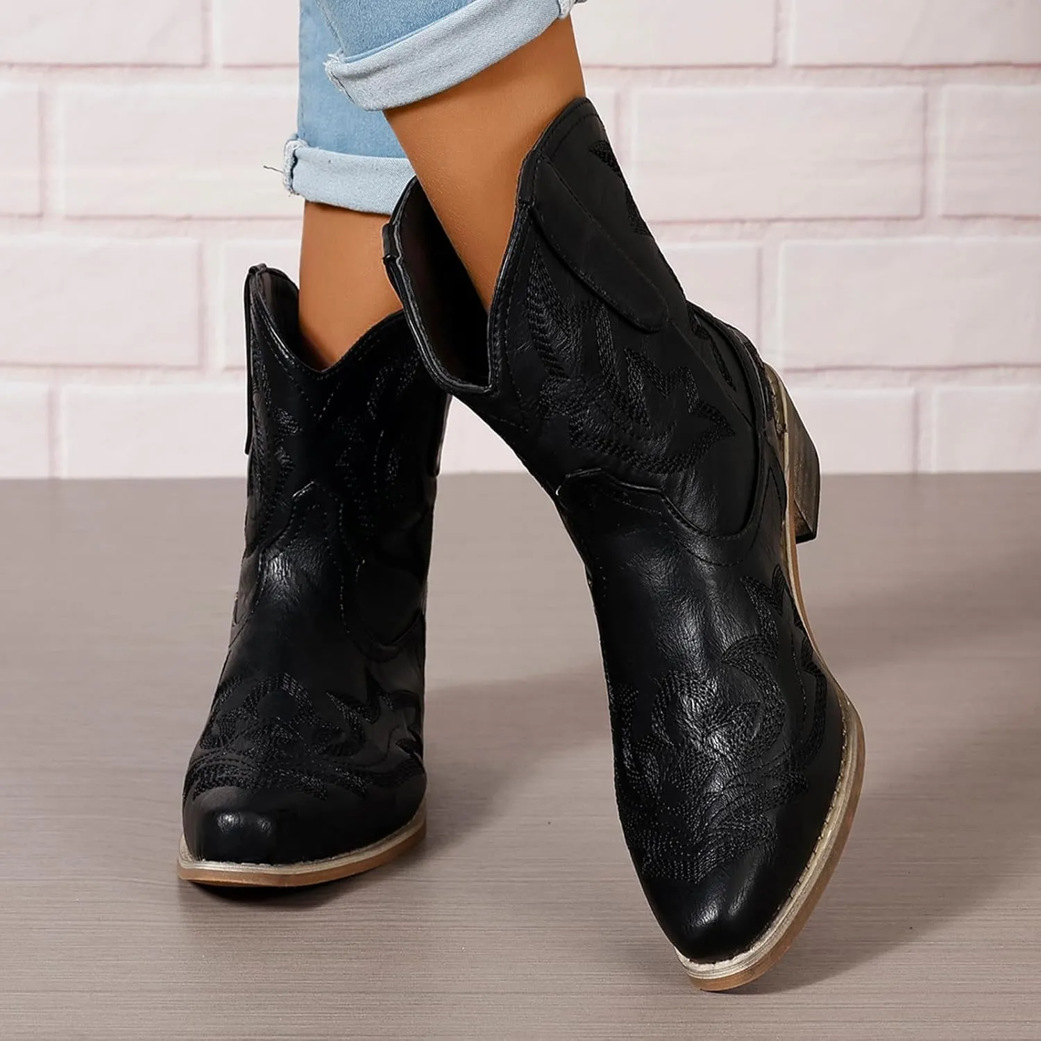 Cowboy Boots for Women Ankle Cowgirl Western Booties Stitched Embroidered Pointed Toe Classic Short Boots
