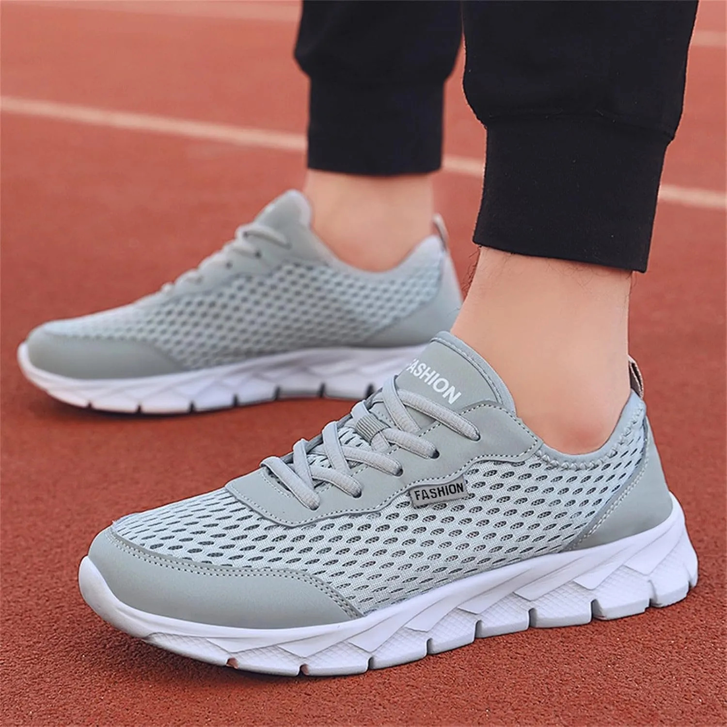 Fashion Summer Men Mesh Breathable Comfortable Lightweight Flat Soft Lace Mens Running Shoes Men's Athletic Sneaker New Men's