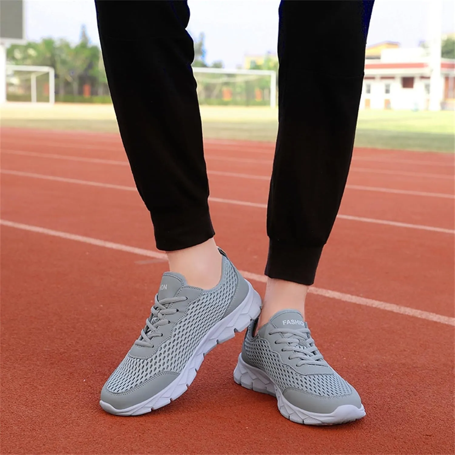 Fashion Summer Men Mesh Breathable Comfortable Lightweight Flat Soft Lace Mens Running Shoes Men's Athletic Sneaker New Men's