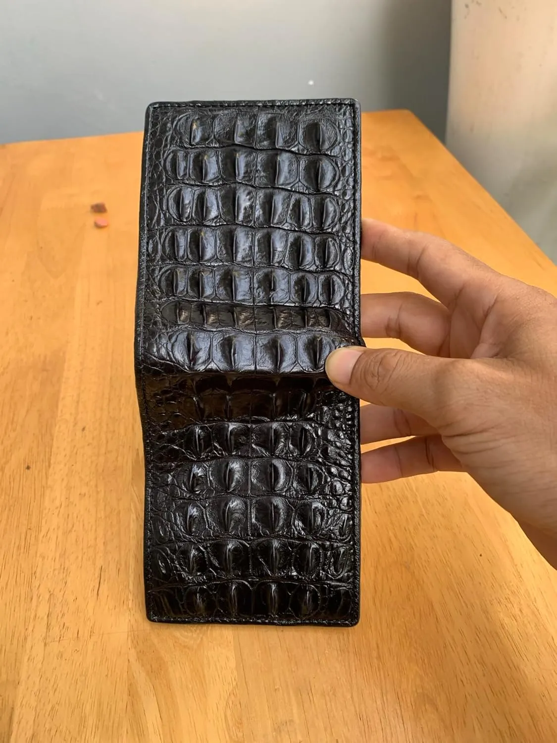 Genuine Alligator Bifold Wallet For Men, Real Crocodile Wallets Men (Black One Side Alligator Hornback Skin)