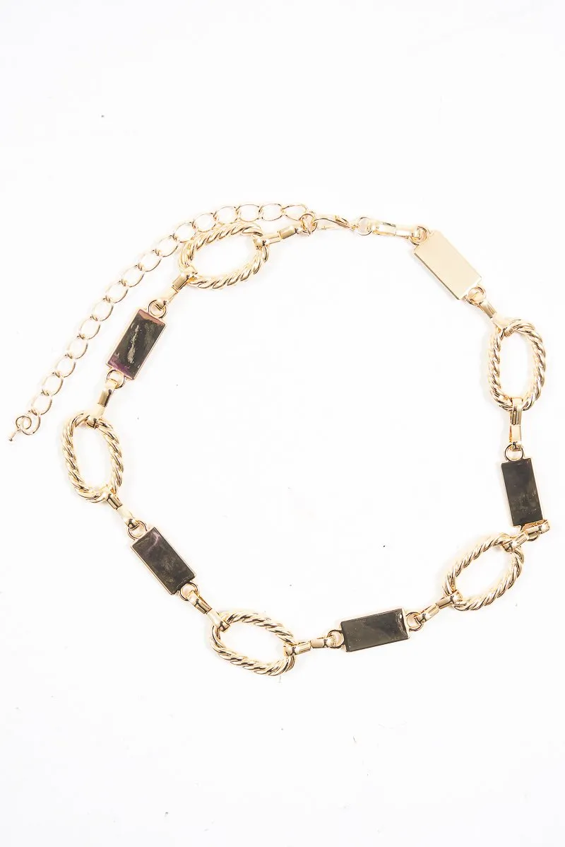 Gold Twist Hoop Bar Detail Necklace - Cailyn