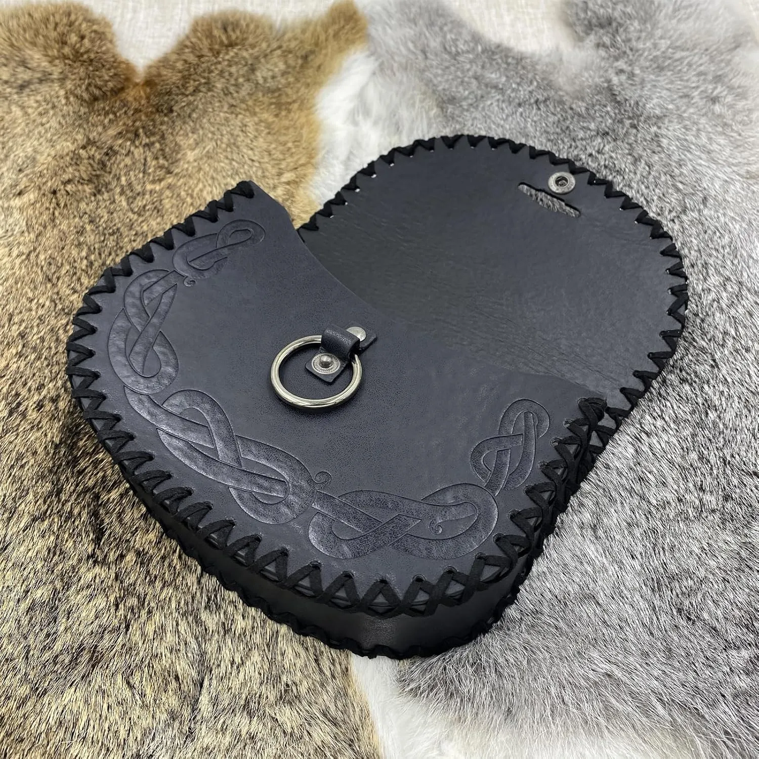 HiiFeuer Medieval Embossed O Ring Belt with Nordic Embossed Belt Bag, Vintage Faux Leather Belt and Belt Pouch Set for LARP