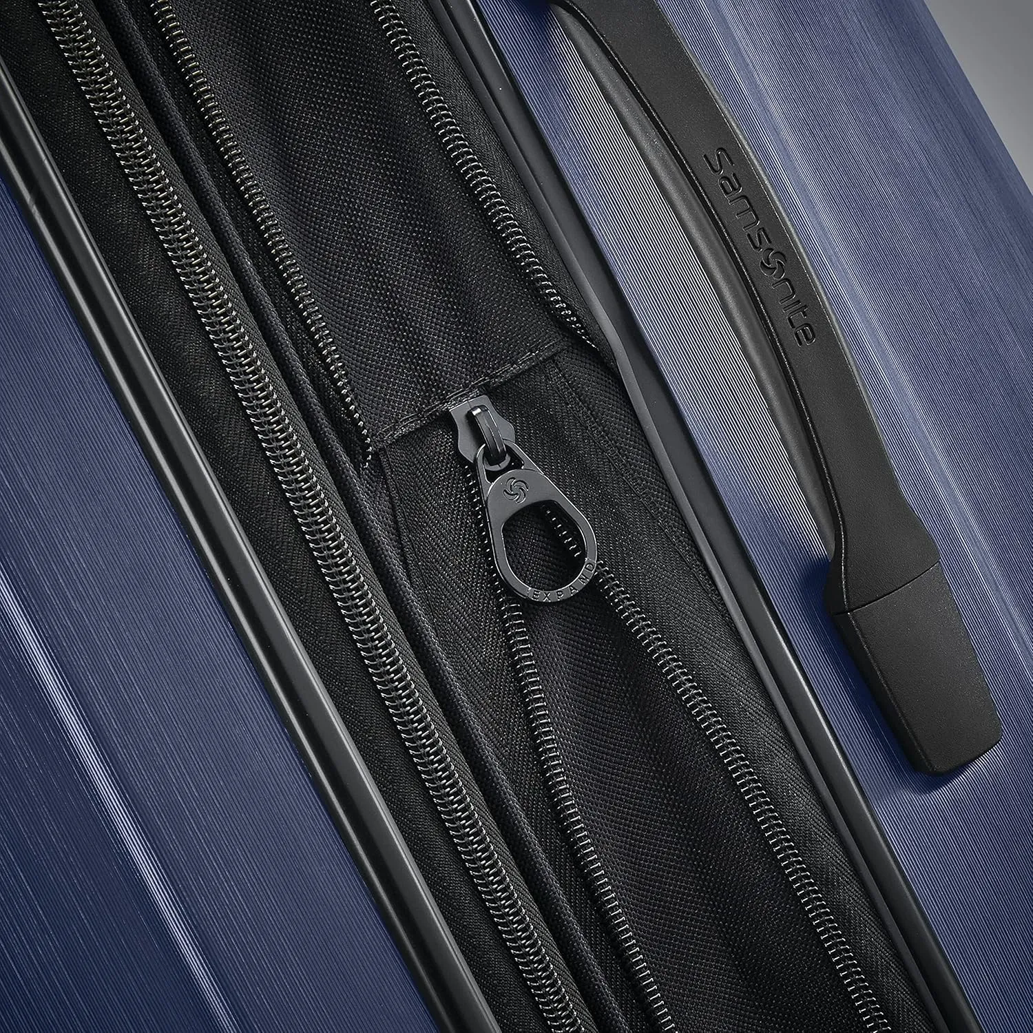 Samsonite Centric 2 Hardside Expandable Luggage with Spinners | True Navy | 2PC SET (Carry-on/Medium)
