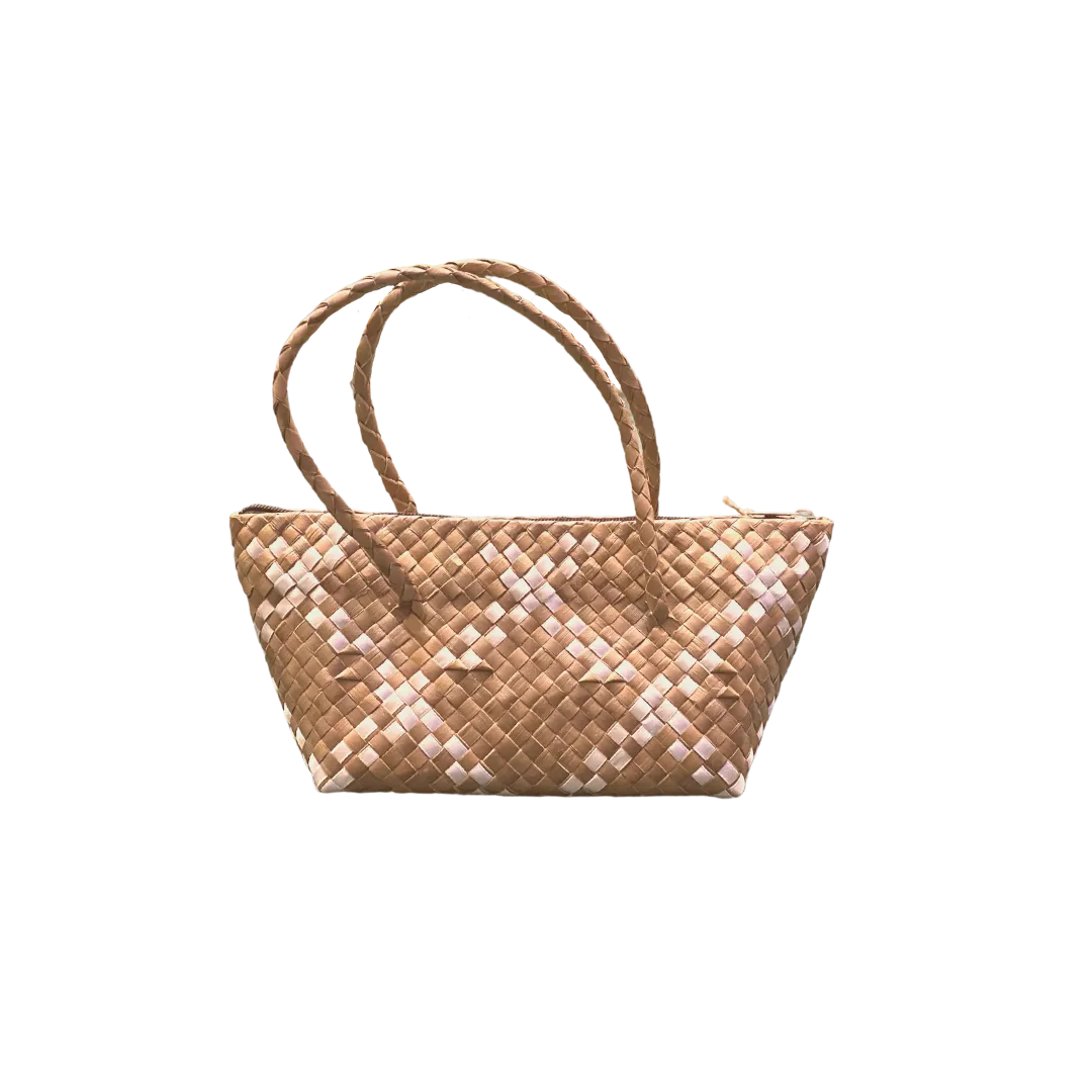 Twelve Topaz Leather Not For Beach Mini