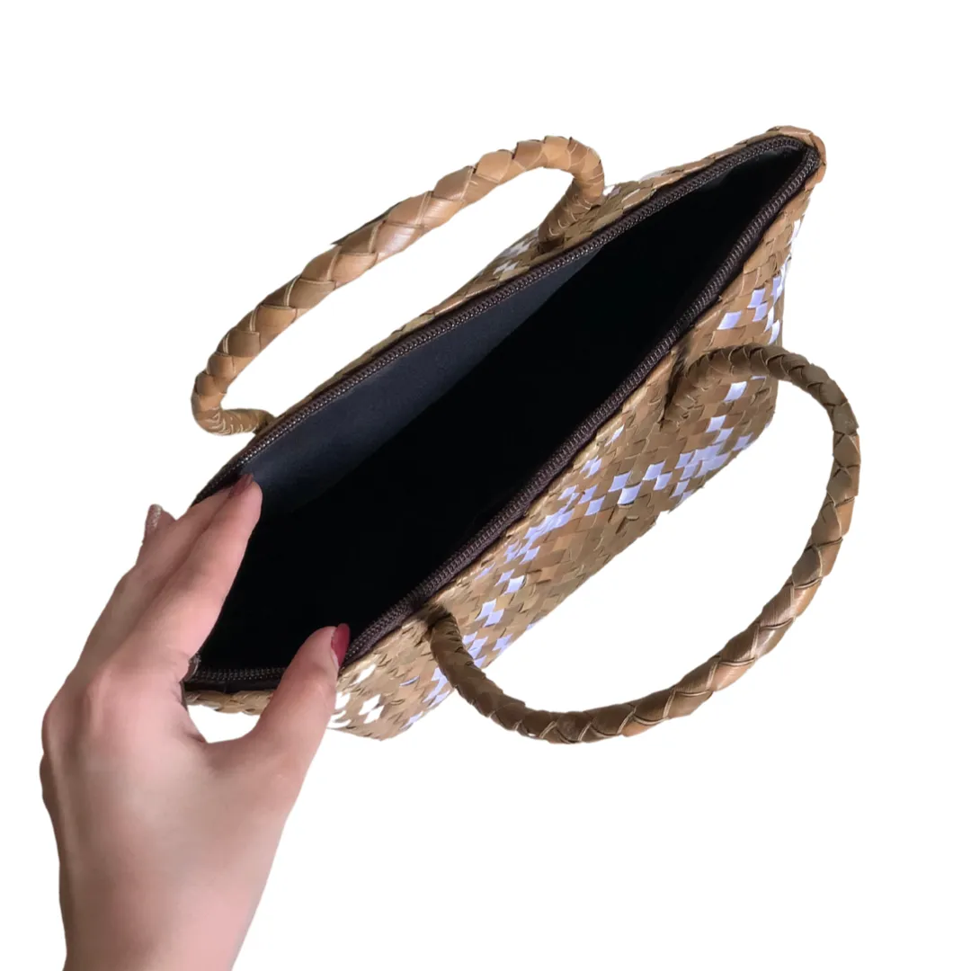 Twelve Topaz Leather Not For Beach Mini