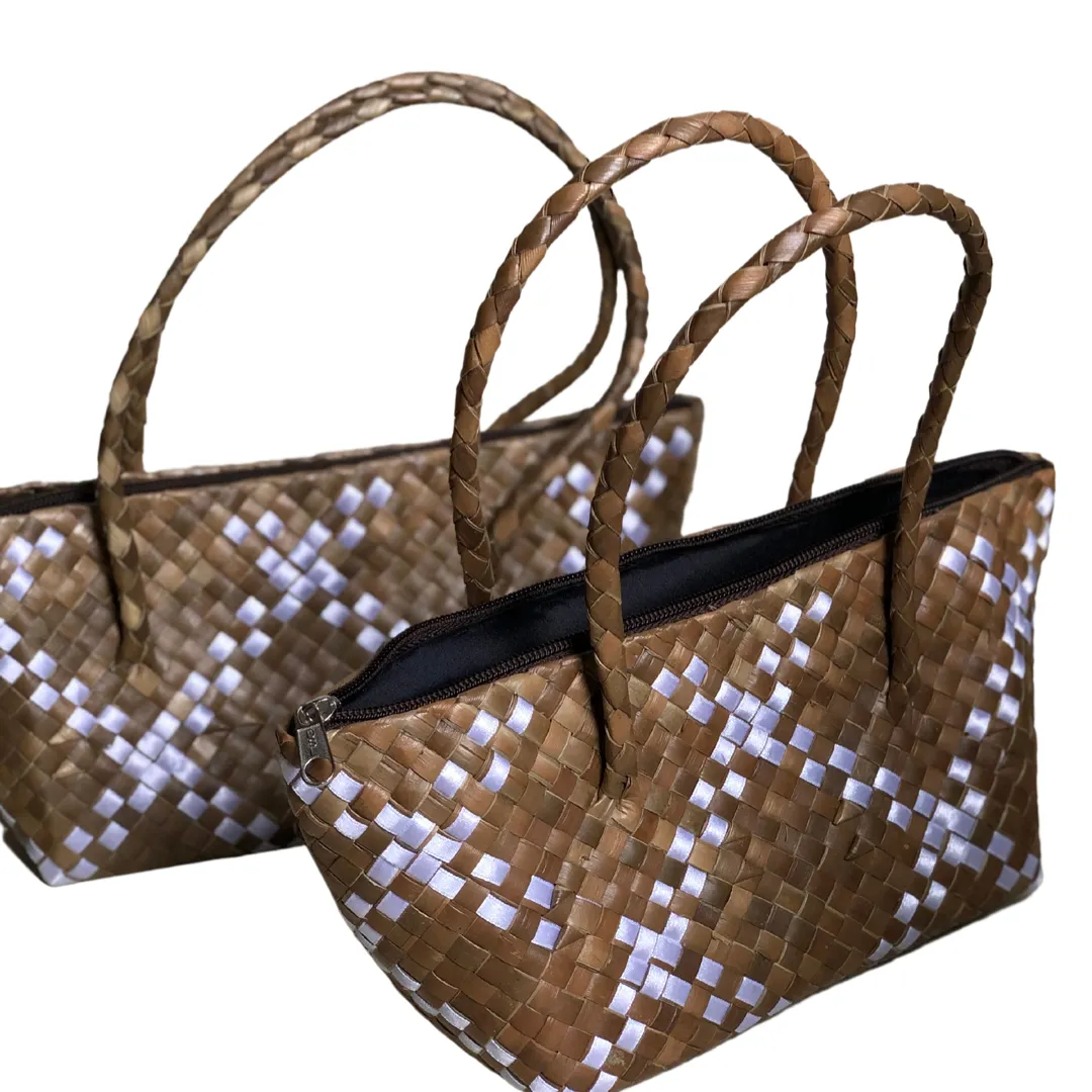 Twelve Topaz Leather Not For Beach Mini
