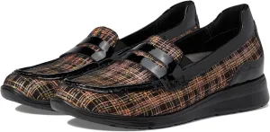Walking Cradles Dannon Black Holographic Plaid/Black Patent 9 M (B)
